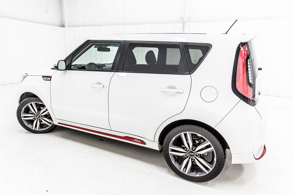 Used 2014 Kia Soul + image 4