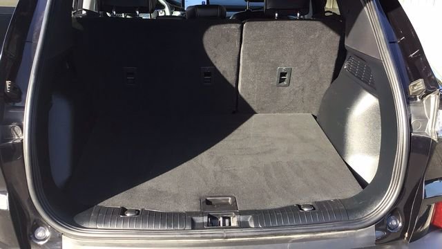 Certified 2022 Ford Escape Titanium image 10