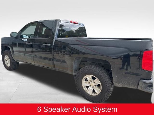 Used 2017 Chevrolet Silverado 1500 Custom w/ Custom Convenience Package image 3