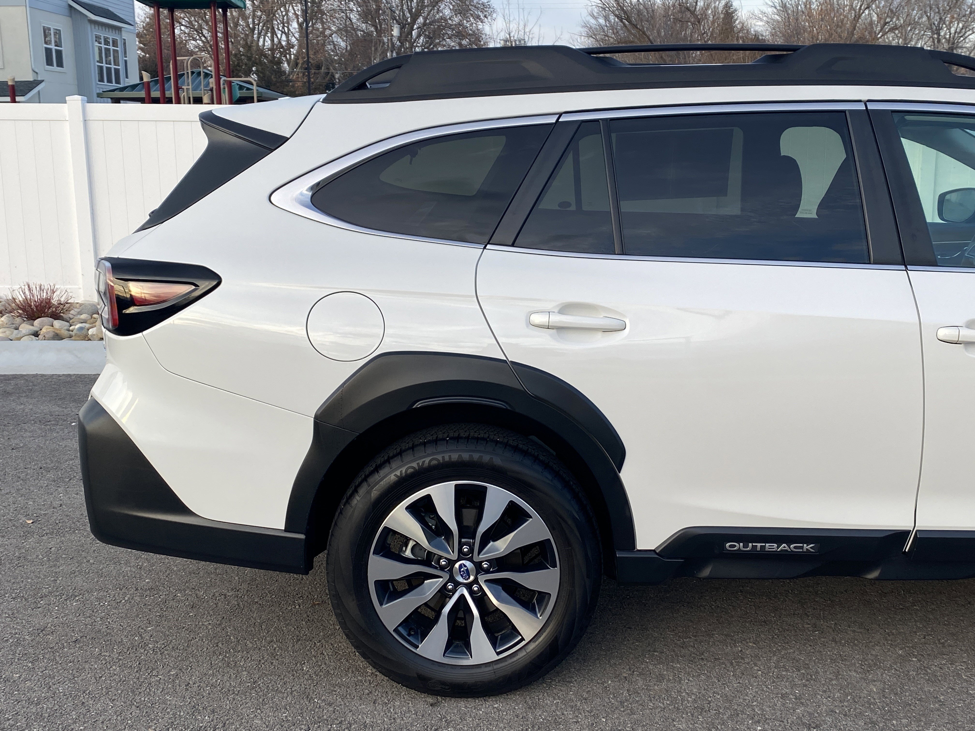 Used 2025 Subaru Outback Limited image 5