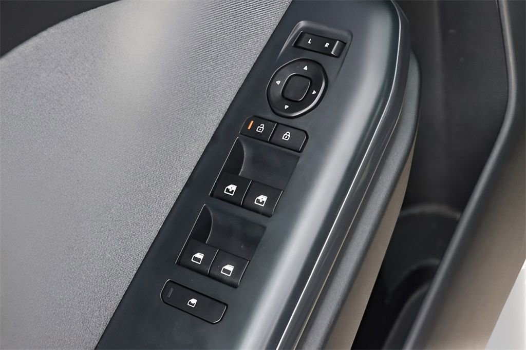 Certified 2025 Kia K4 EX image 25