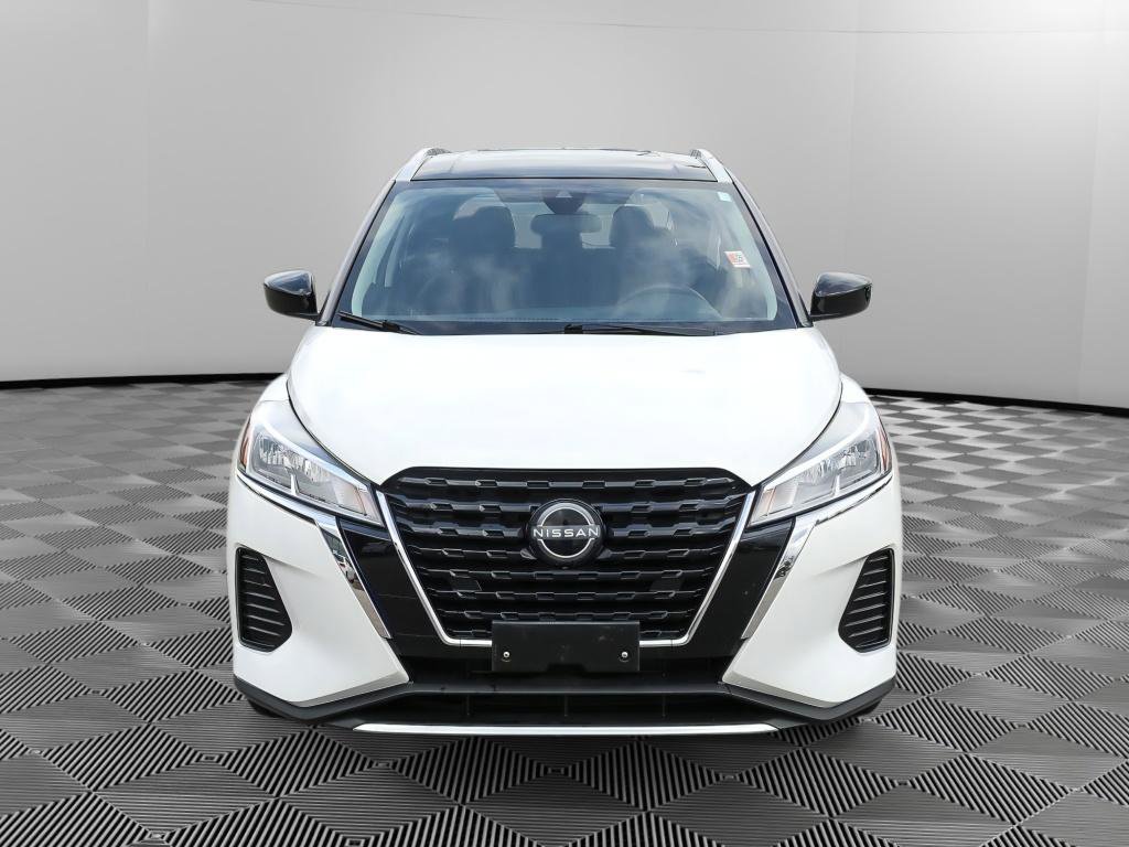 Used 2023 Nissan Kicks SV image 9