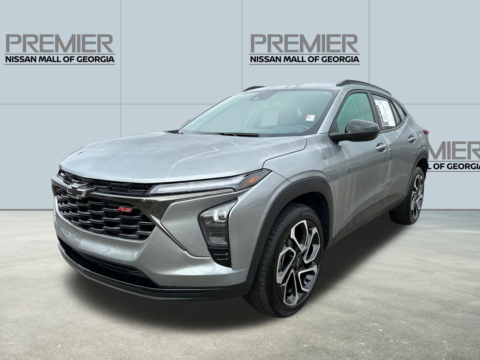 Used 2024 Chevrolet Trax RS