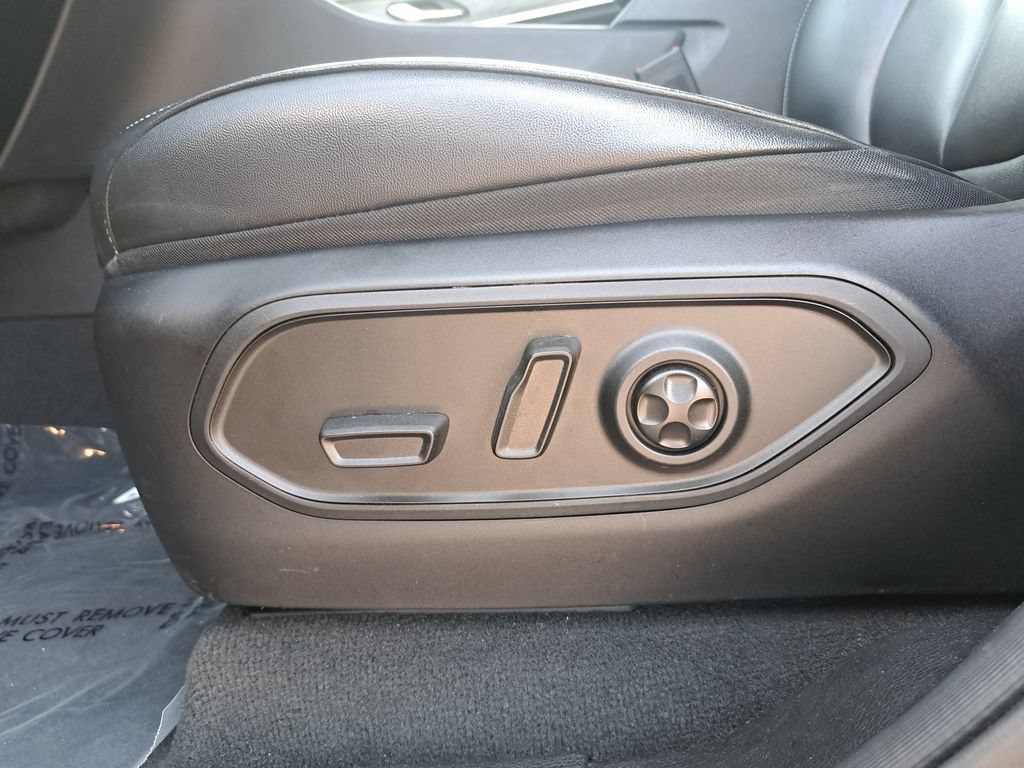 Certified 2023 Jeep Grand Cherokee L Limited AWD/4WD image 30
