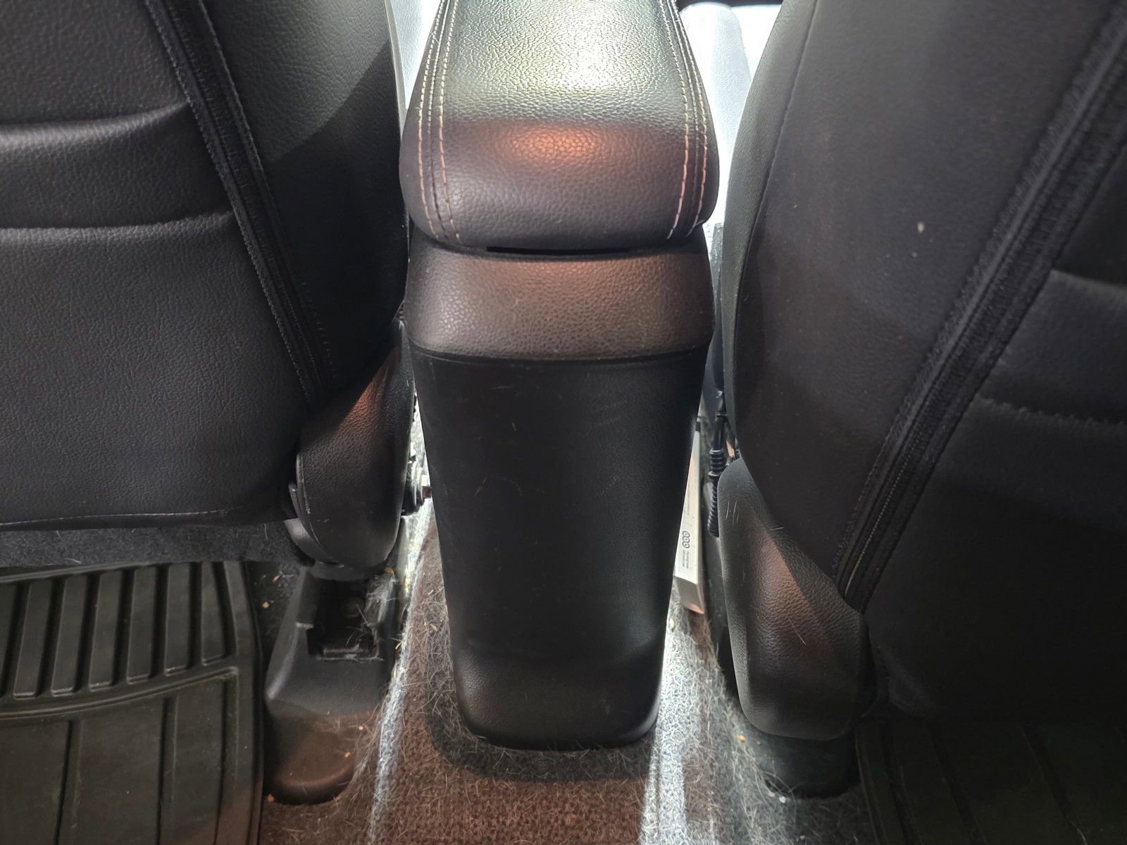 Used 2013 Honda Insight EX image 12