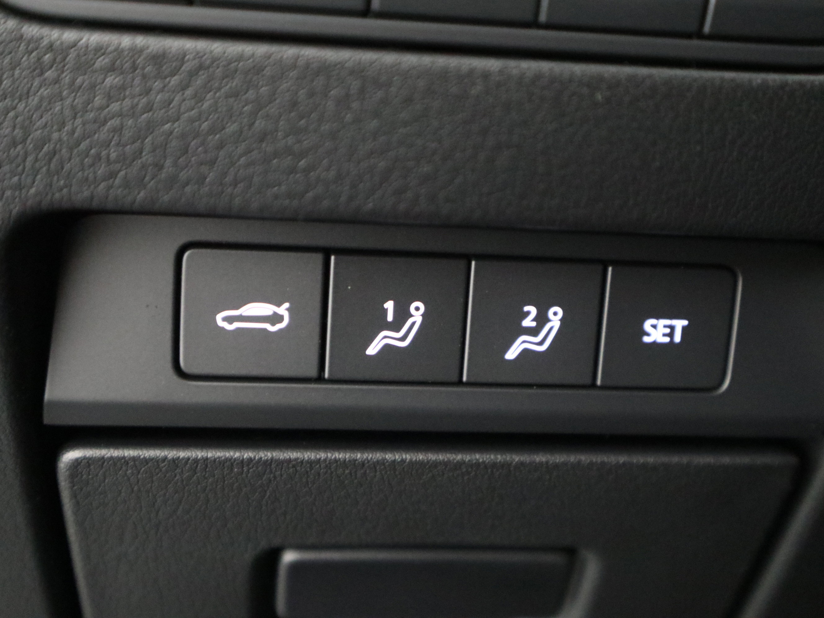 New 2026 MAZDA MAZDA3 2.5 S Sedan w/ Preferred Pkg image 28