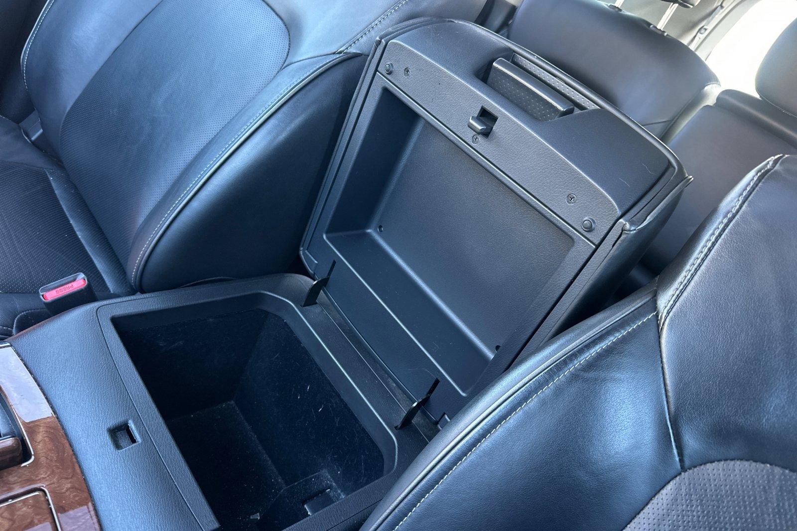 Used 2018 INFINITI QX80 2WD w/ Driver Assistance Package image 33