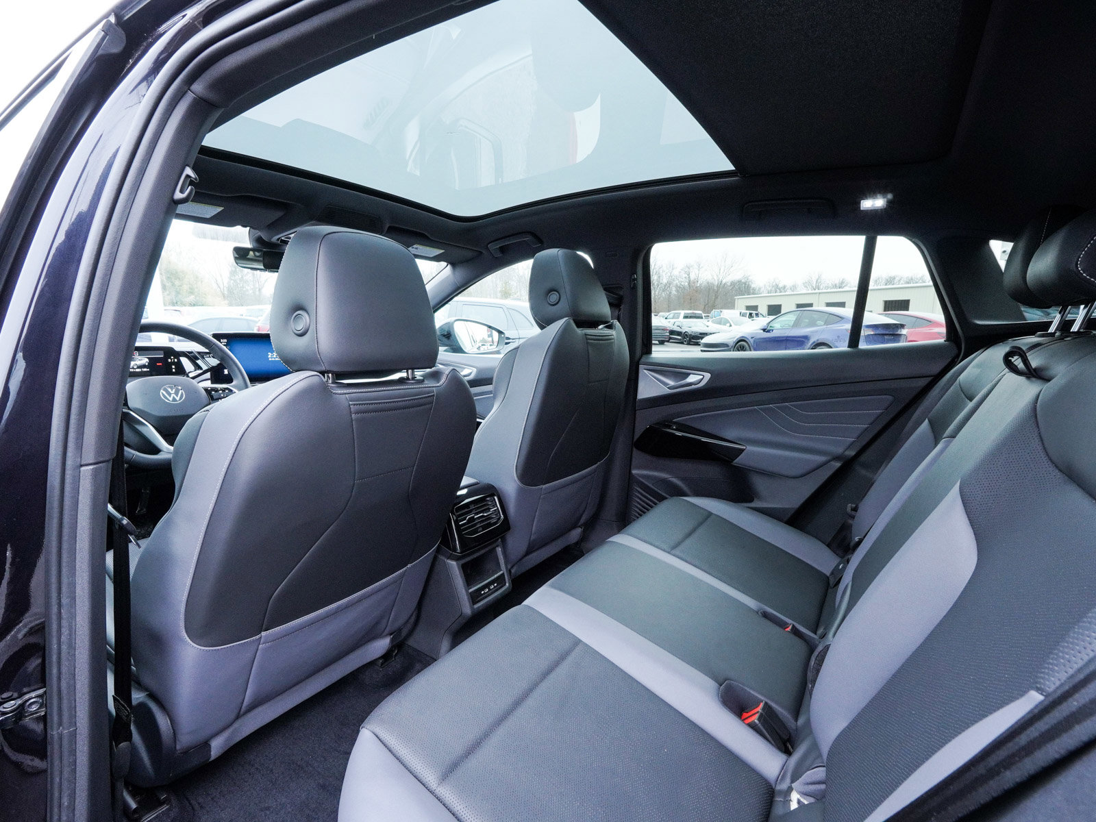 Used 2023 Volkswagen ID.4 Pro S image 35