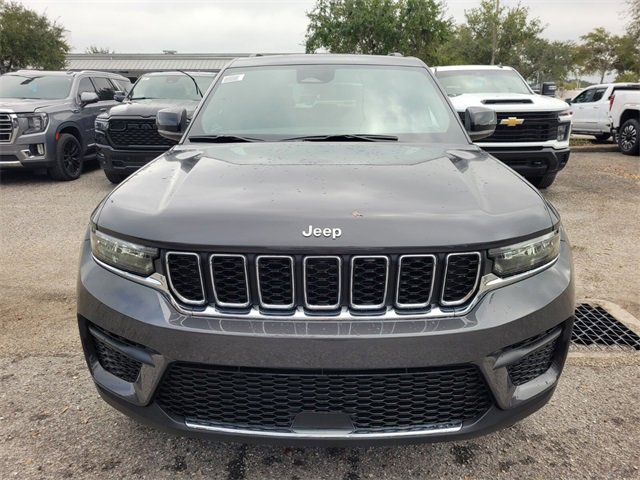 New 2025 Jeep Grand Cherokee Laredo image 19