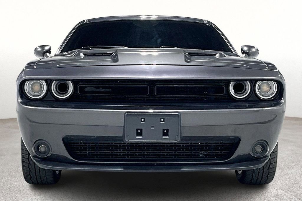 Used 2022 Dodge Challenger SXT w/ Blacktop Package image 5
