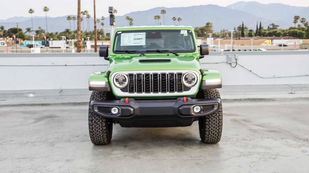 New 2026 Jeep Wrangler Unlimited Rubicon w/ Whitecap Package AWD/4WD image 3