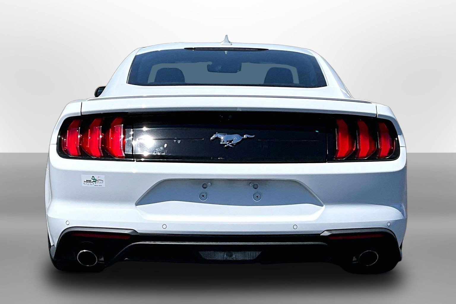 Used 2021 Ford Mustang Premium w/ Ford Safe & Smart Package RWD image 4
