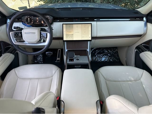 Used 2024 Land Rover Range Rover SE image 7