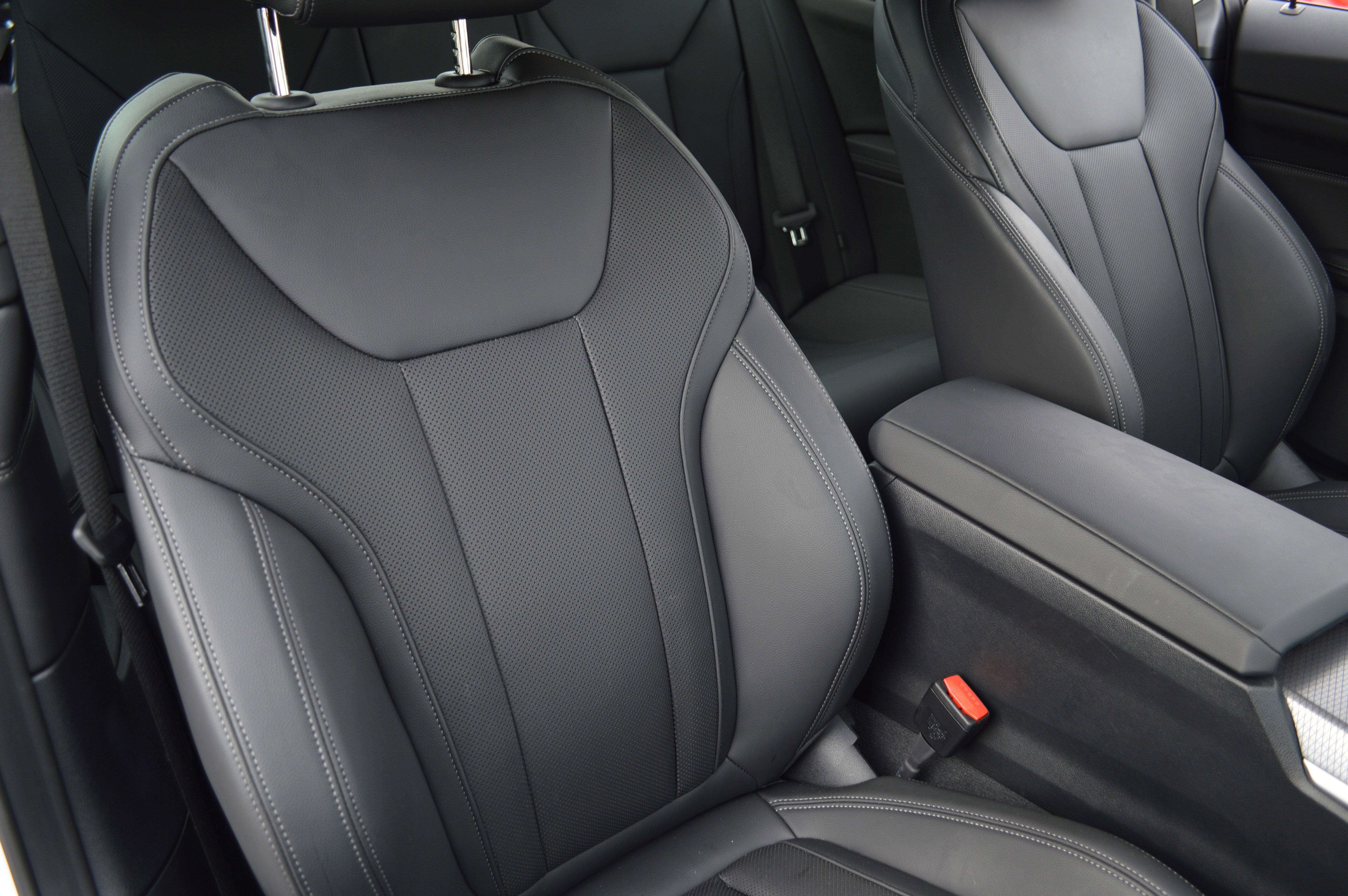 Used 2026 BMW 430i xDrive Coupe w/ M Sport Package image 33