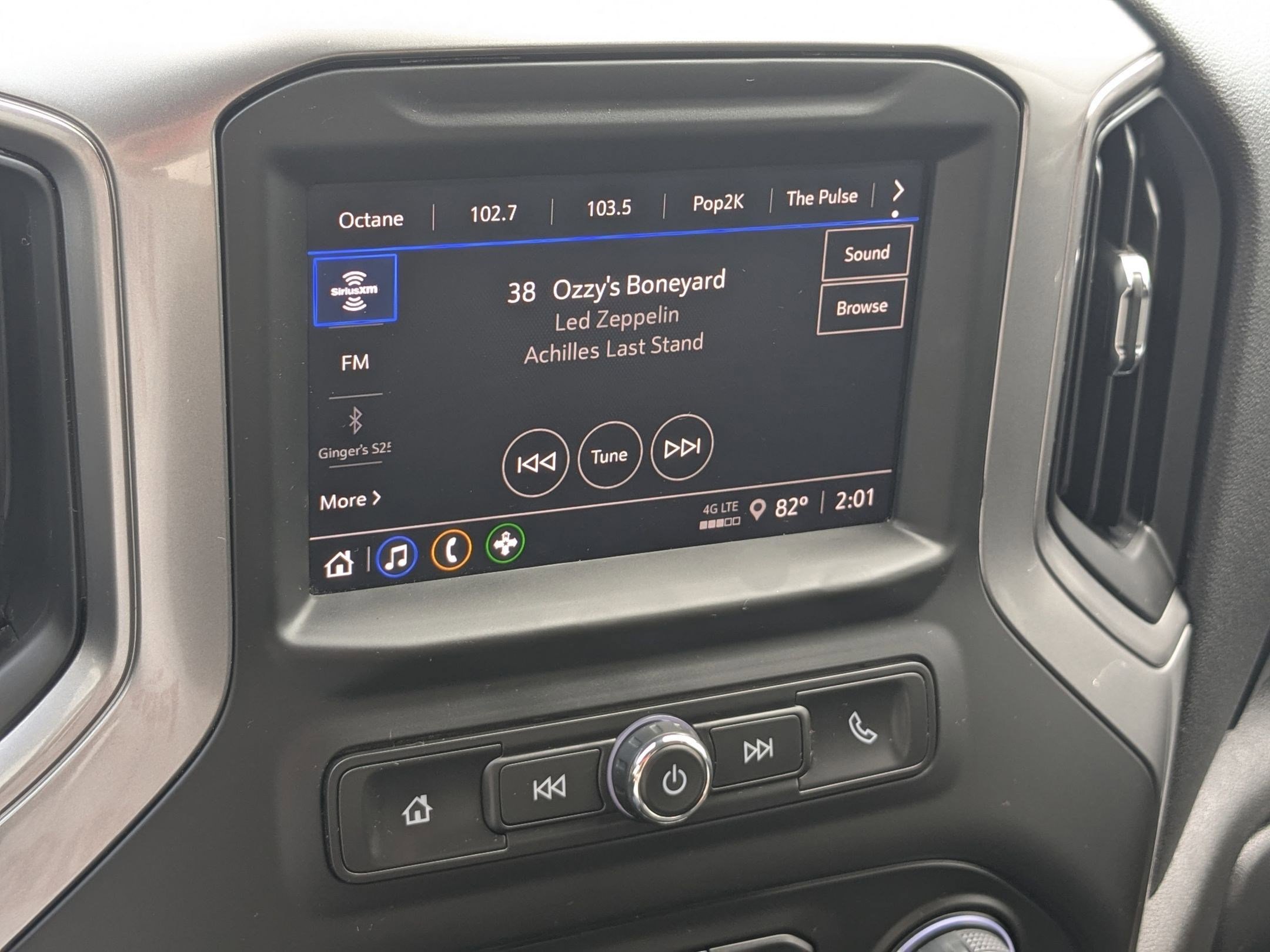 Certified 2025 Chevrolet Silverado 1500 Custom Trail Boss w/ LPO, Dark Essentials Package image 21