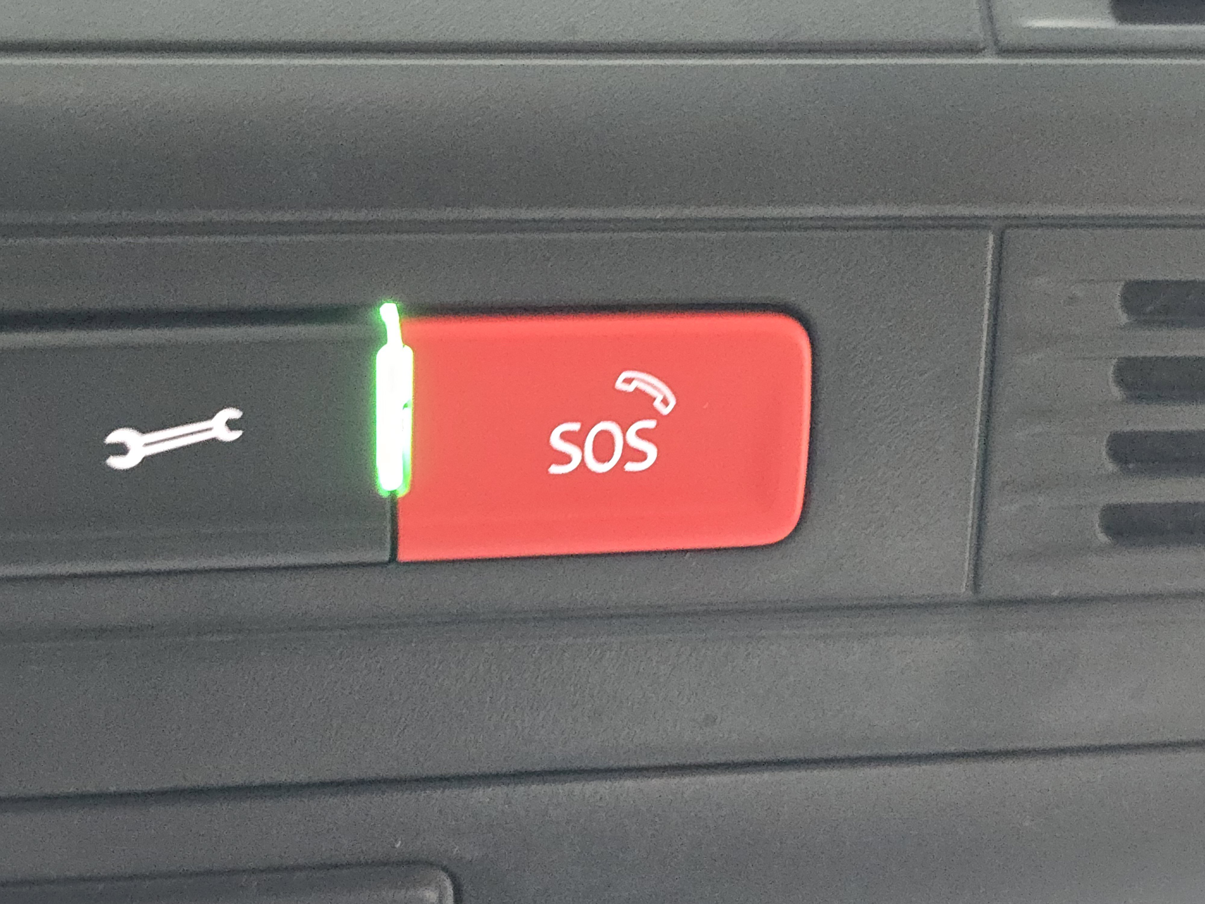 Certified 2021 Volkswagen Jetta R-Line w/ R-Line Cold Weather Package image 25