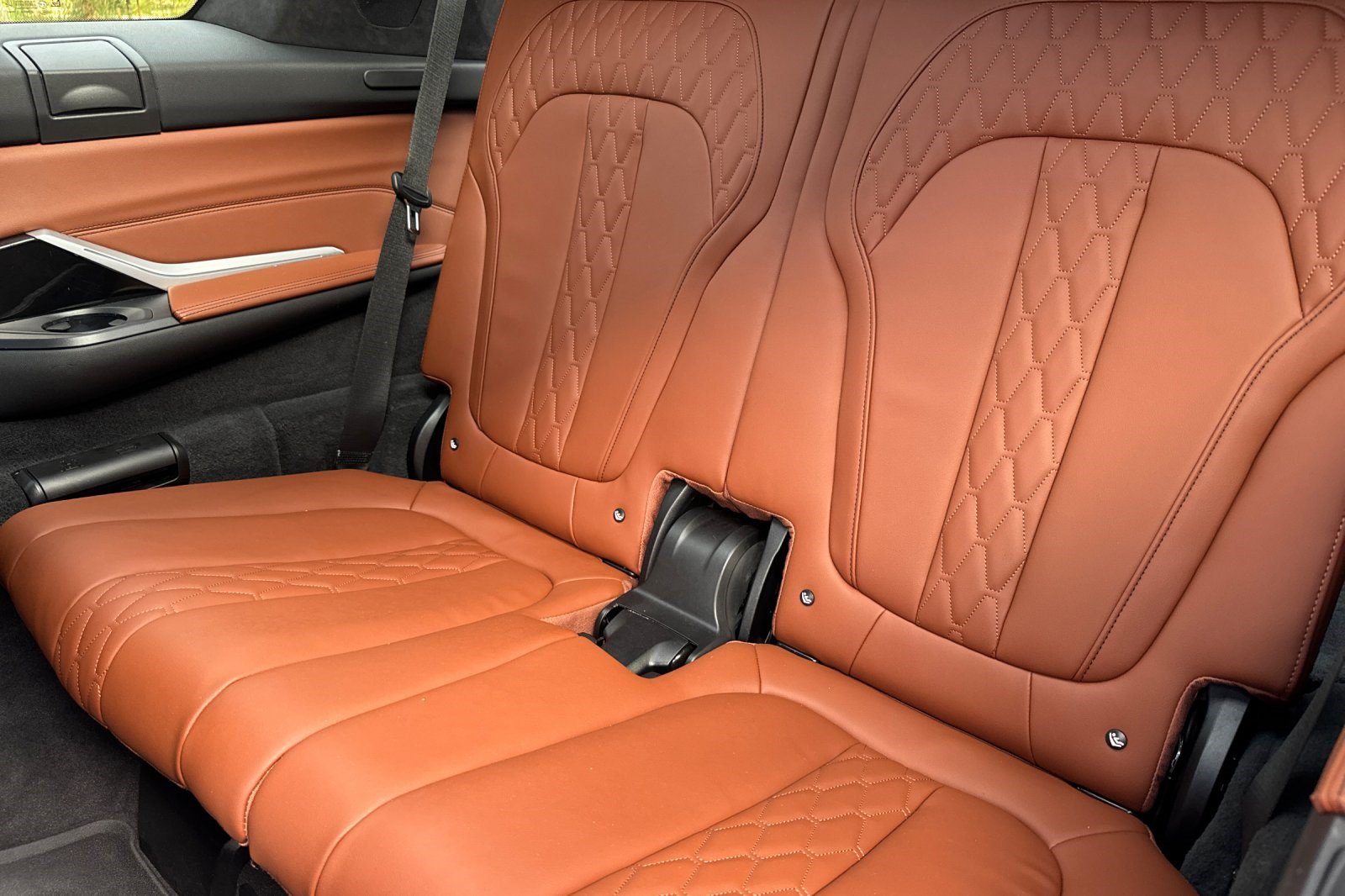 Certified 2024 BMW X7 M60i w/ Executive Package AWD/4WD image 19