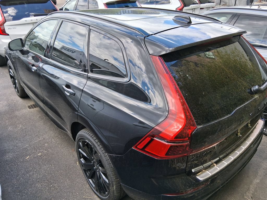 New 2026 Volvo XC60 T8 Ultra w/ Protection Package Premier AWD/4WD image 4