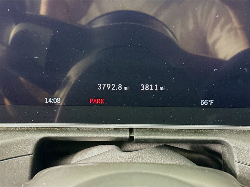 Used 2025 Mercedes-Benz C 300 4MATIC Sedan image 12