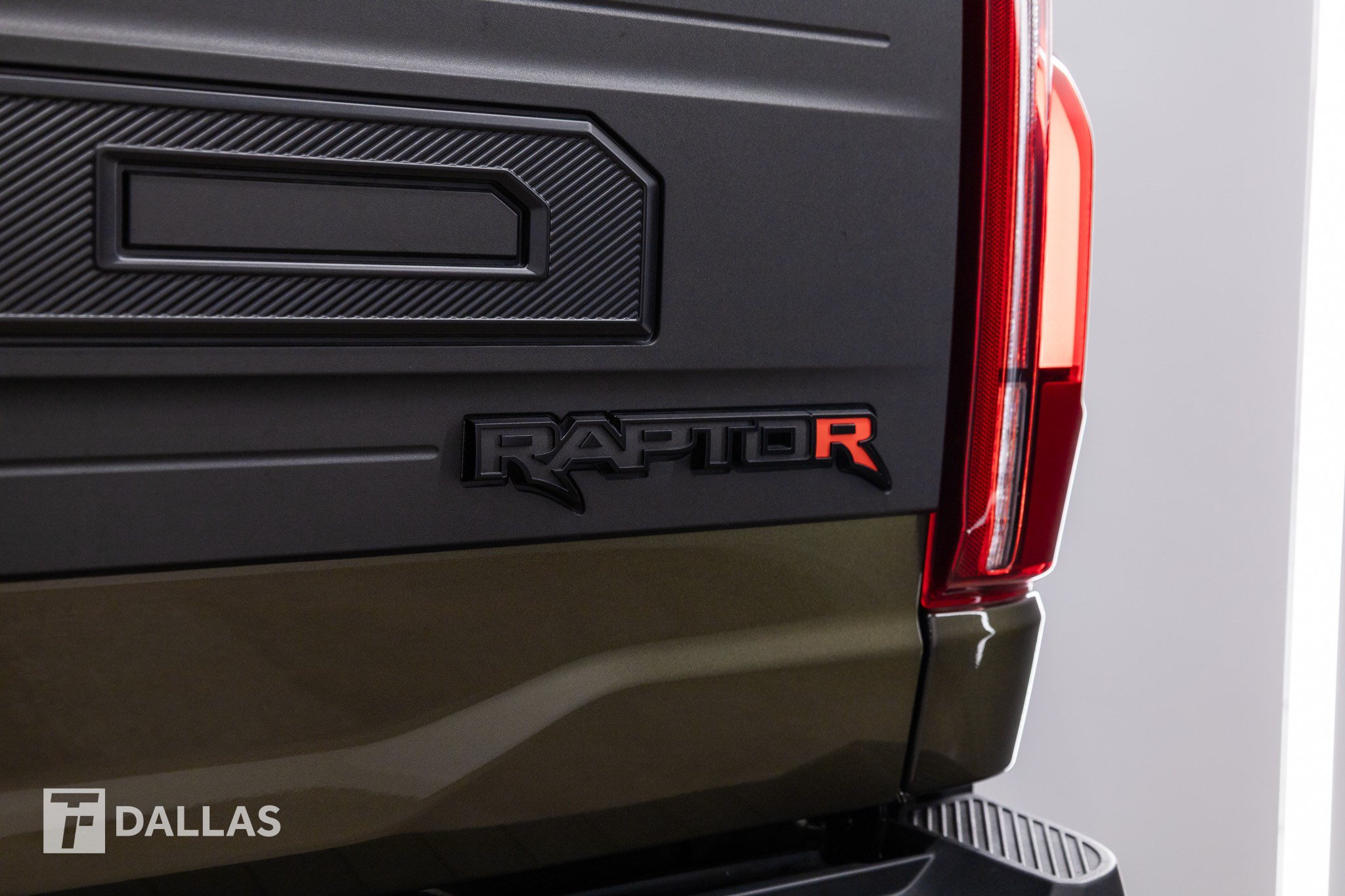 Used 2026 Ford F150 Raptor w/ Equipment Group 803A Raptor R AWD/4WD image 10