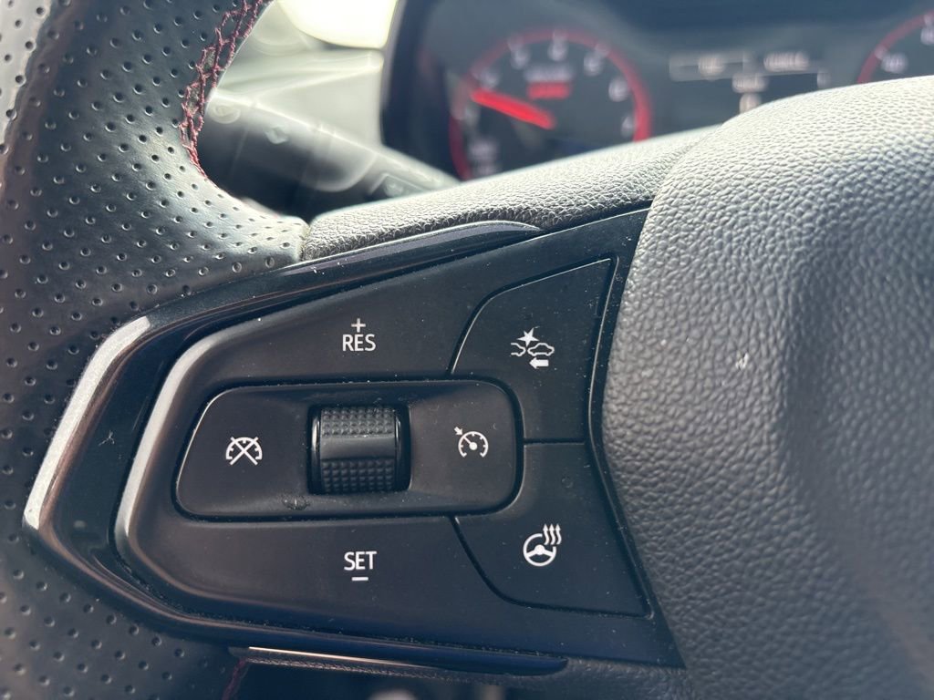 Used 2024 Chevrolet Trax RS w/ Driver Confidence Package image 15