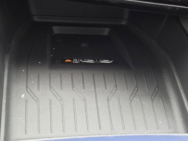 New 2026 Chevrolet Equinox EV LT image 8