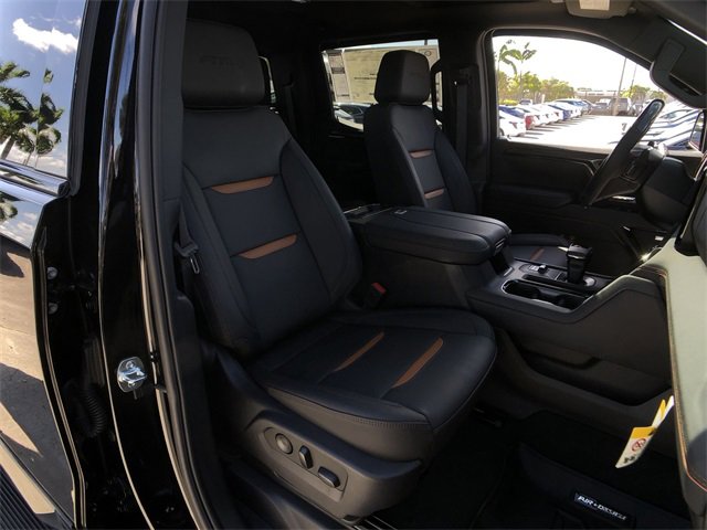 New 2025 GMC Sierra 1500 AT4 w/ Technology Package image 29