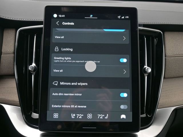 New 2026 Volvo XC90 B6 Ultra w/ Protection Package Premier image 18