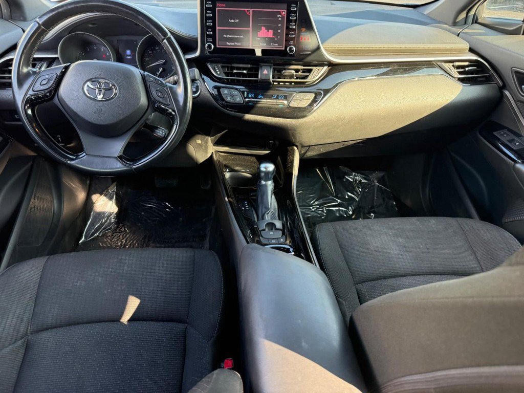 Certified 2019 Toyota C-HR XLE FWD image 13