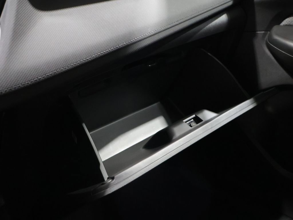 Used 2025 Chevrolet TrailBlazer LT image 30