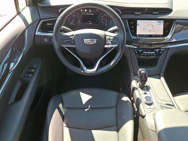 Certified 2025 Cadillac XT6 Premium Luxury w/ Technology Package image 11