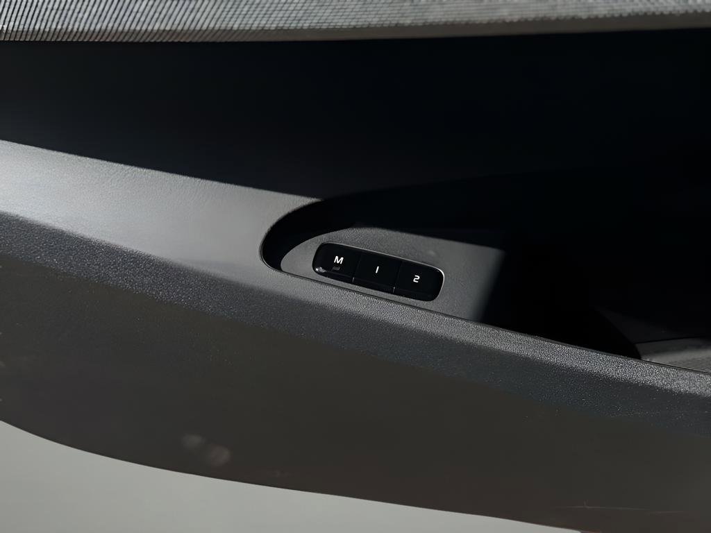 Used 2023 Polestar Polestar 2 image 17