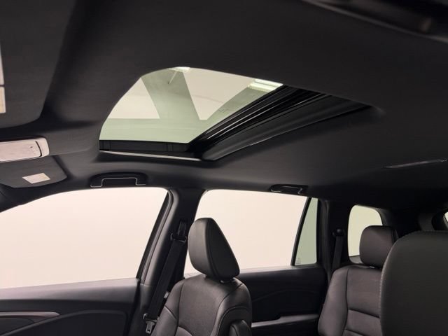 Used 2022 Honda Passport EX-L image 15