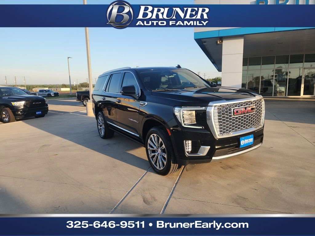 Used 2022 GMC Yukon Denali w/ Advanced Technology Package