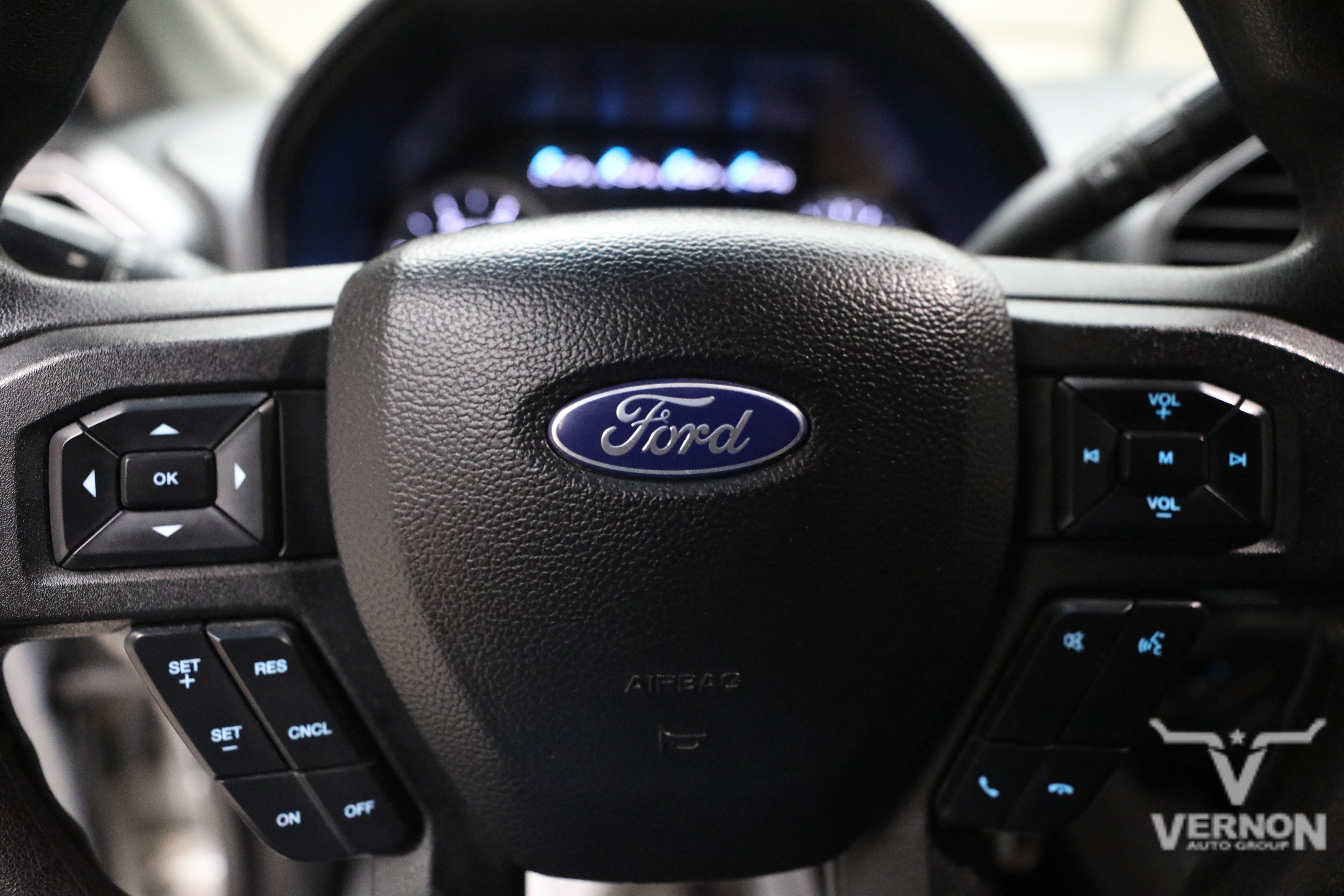 Used 2017 Ford F350 XLT w/ XLT Value Package AWD/4WD image 21