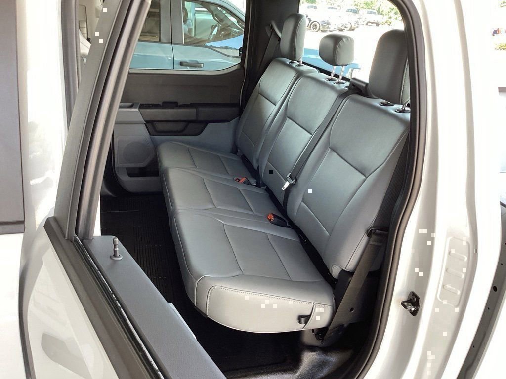 New 2026 Ford F250 XL w/ XL Driver Assist Package image 41