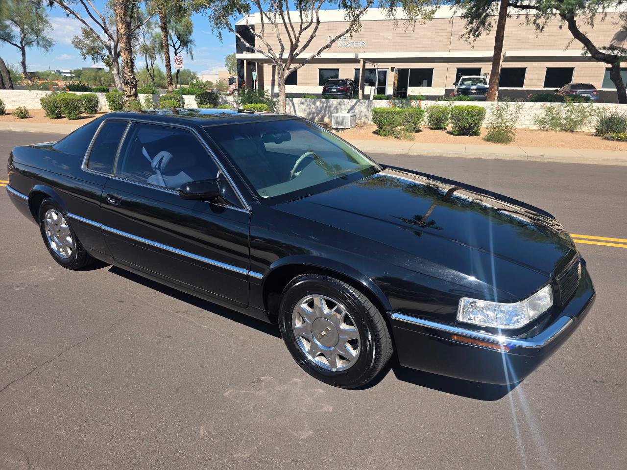 Used 1997 Cadillac Eldorado Touring FWD image 21