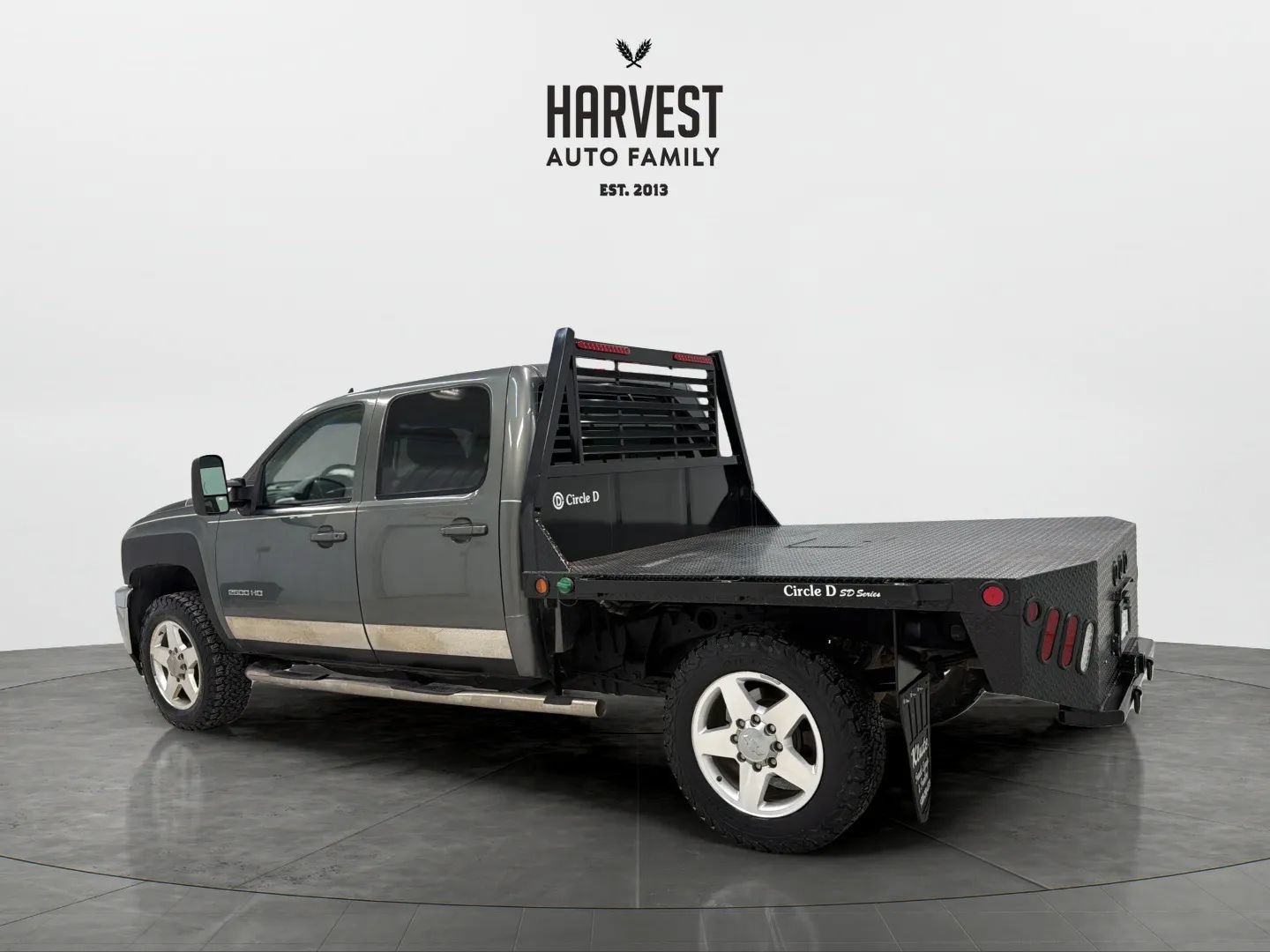 Used 2011 Chevrolet Silverado 2500 LTZ w/ LTZ Plus Package AWD/4WD image 3