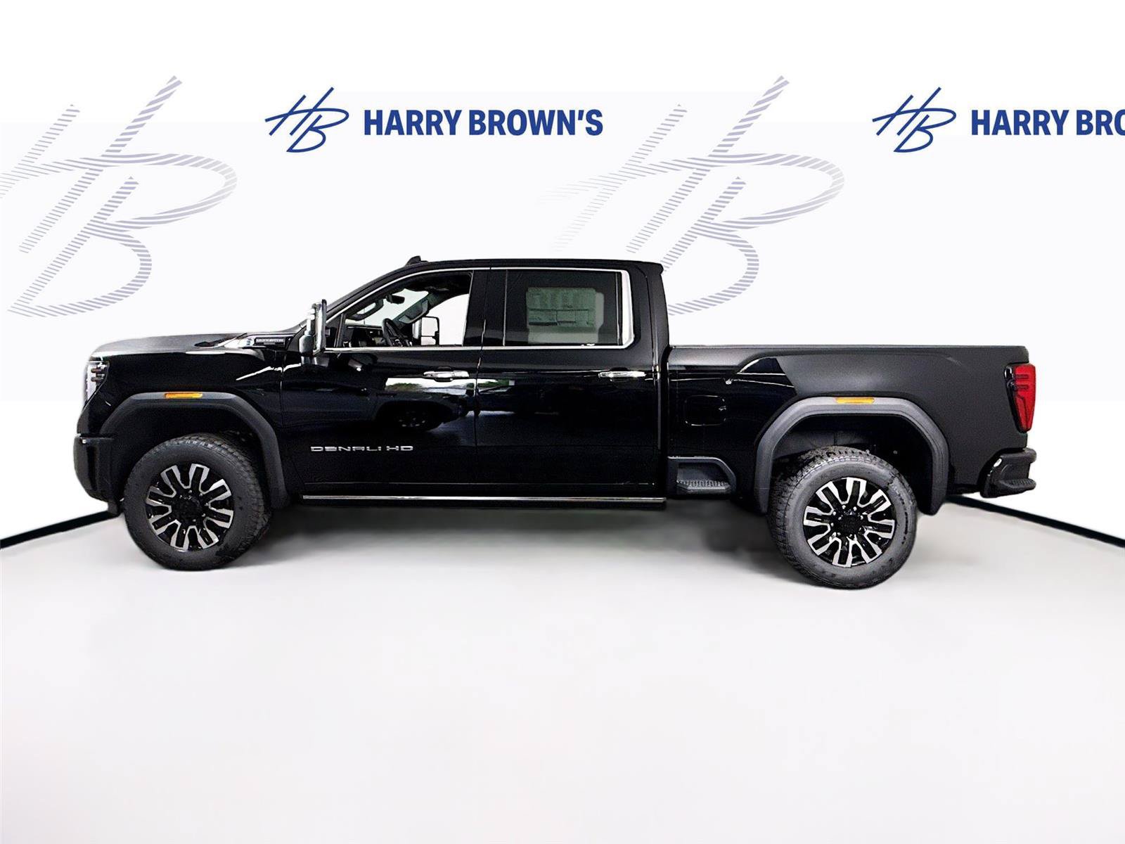 New 2026 GMC Sierra 3500 Denali Ultimate AWD/4WD image 30