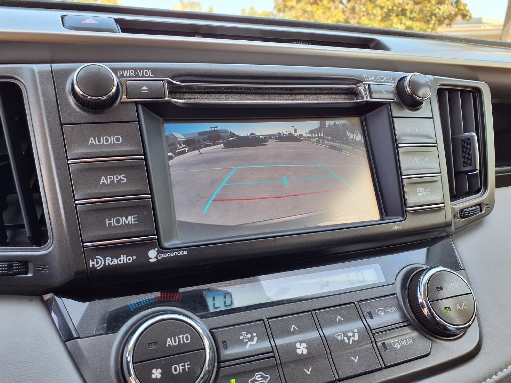 Used 2015 Toyota RAV4 XLE FWD image 24