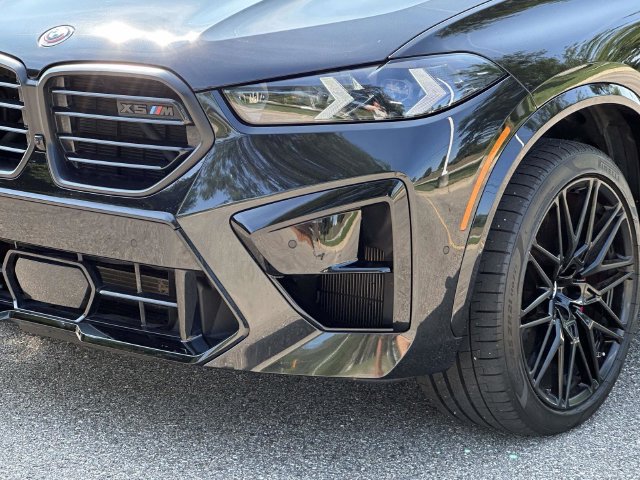 Used 2025 BMW X5 M Competition w/ Executive Package AWD/4WD image 10