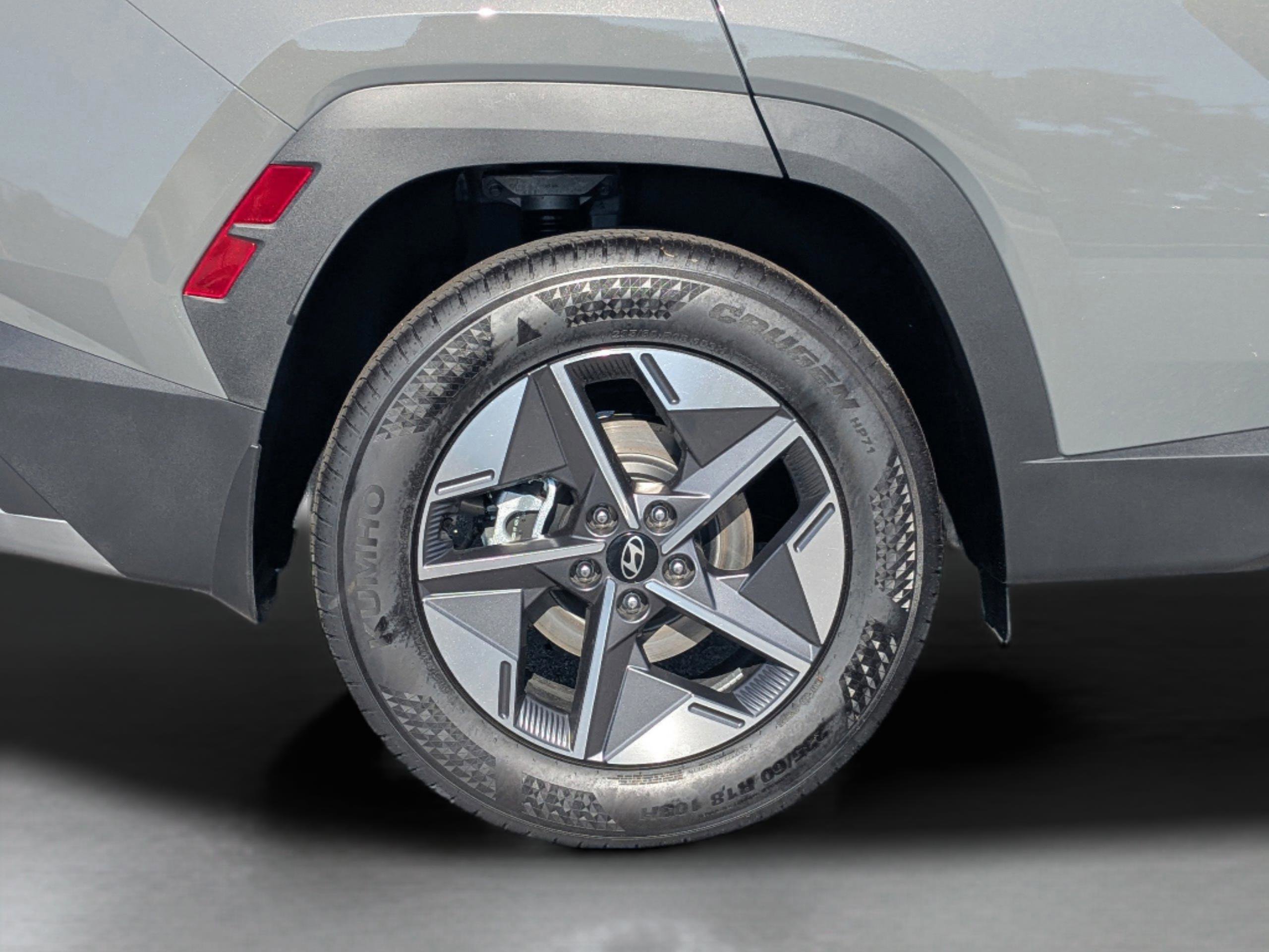 New 2026 Hyundai Tucson SEL image 13