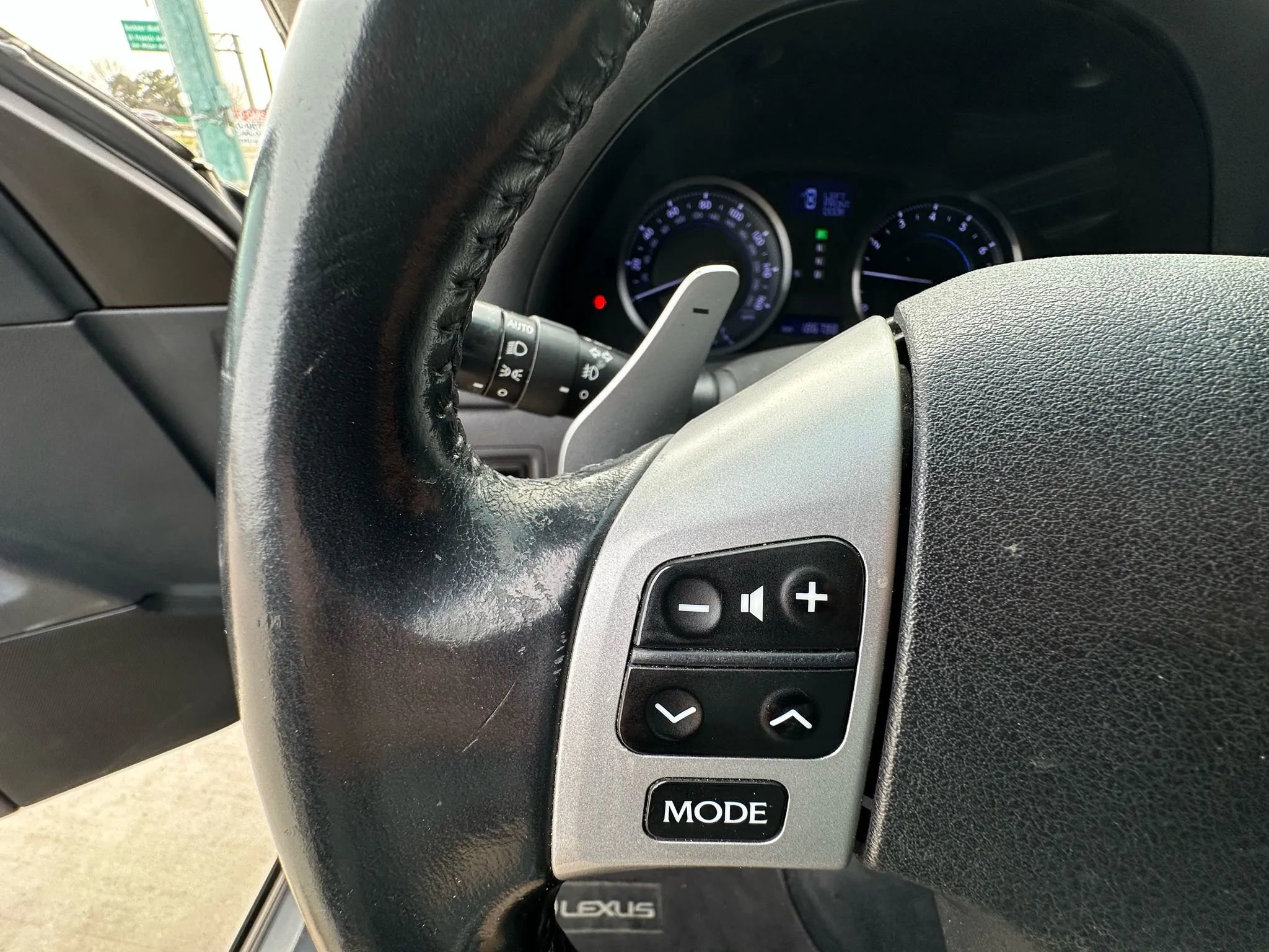 Used 2011 Lexus IS 250 AWD w/ Luxury Plus Value Edition image 25