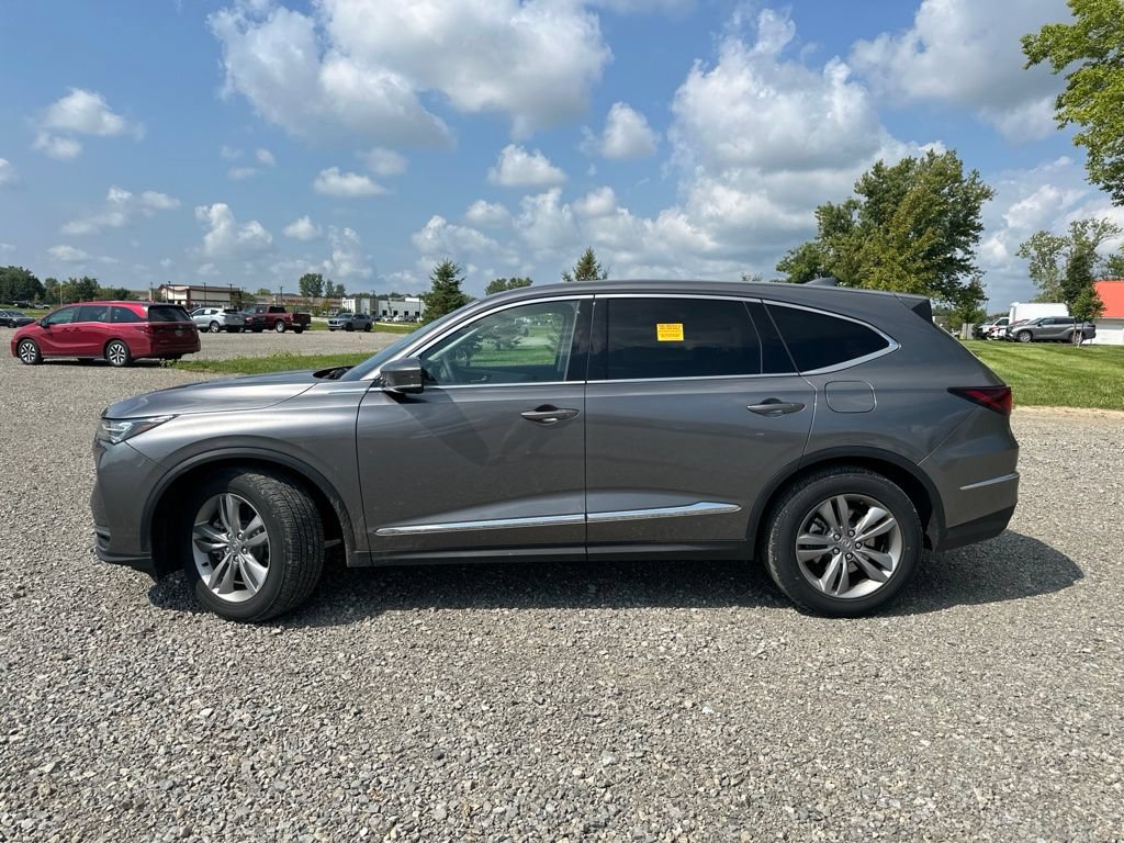 Used 2026 Acura MDX SH-AWD image 8