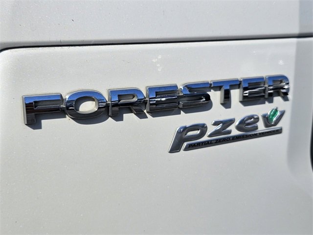 Used 2017 Subaru Forester 2.5i Limited image 16