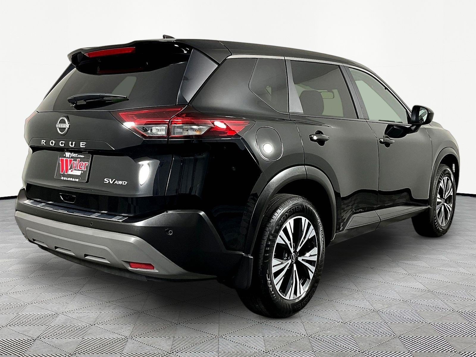 Certified 2023 Nissan Rogue SV AWD/4WD image 6