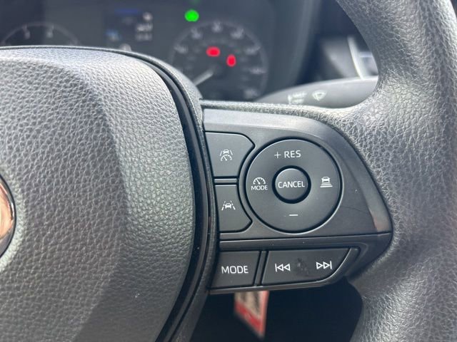 Used 2024 Toyota Corolla LE FWD image 14