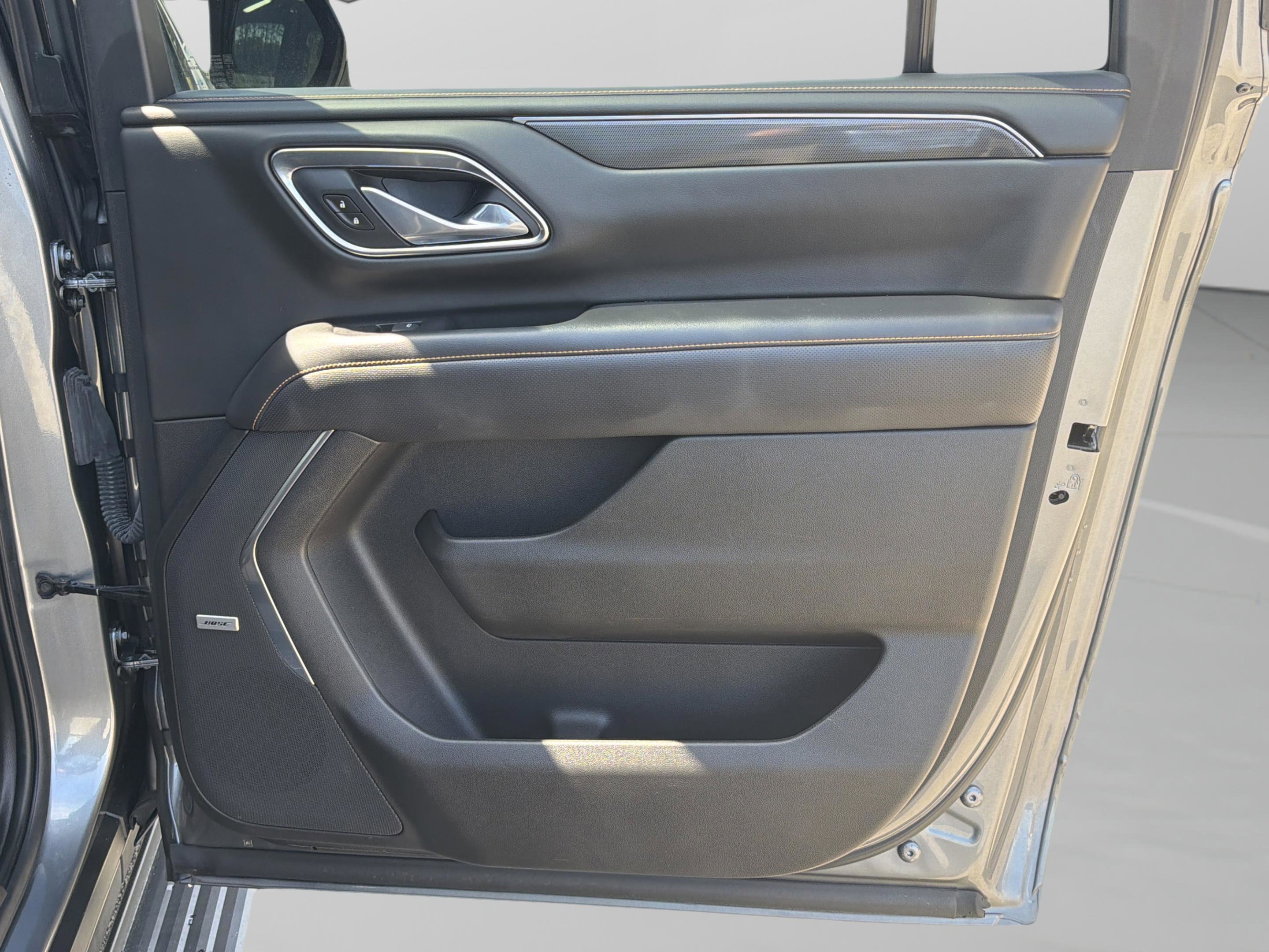 Used 2021 GMC Yukon XL AT4 w/ AT4 Premium Plus Package image 31