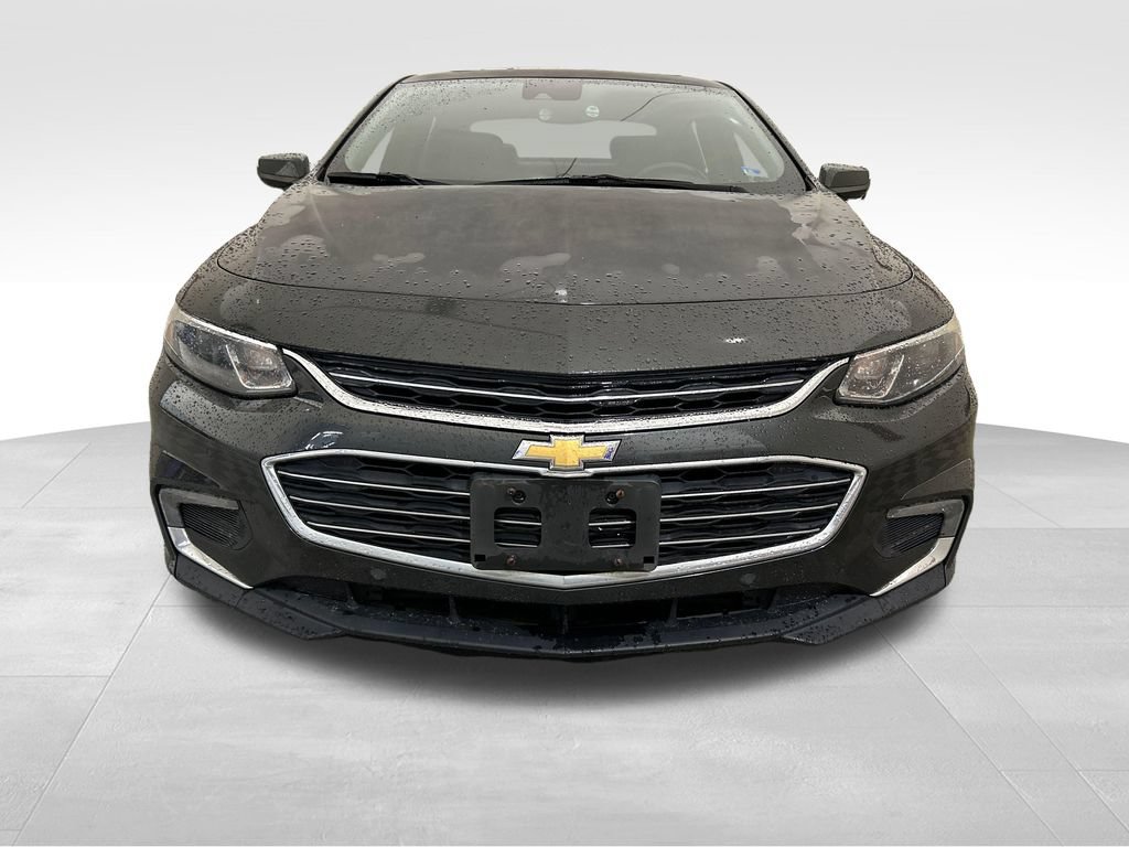 Used 2018 Chevrolet Malibu LT w/ Leather Package FWD image 9