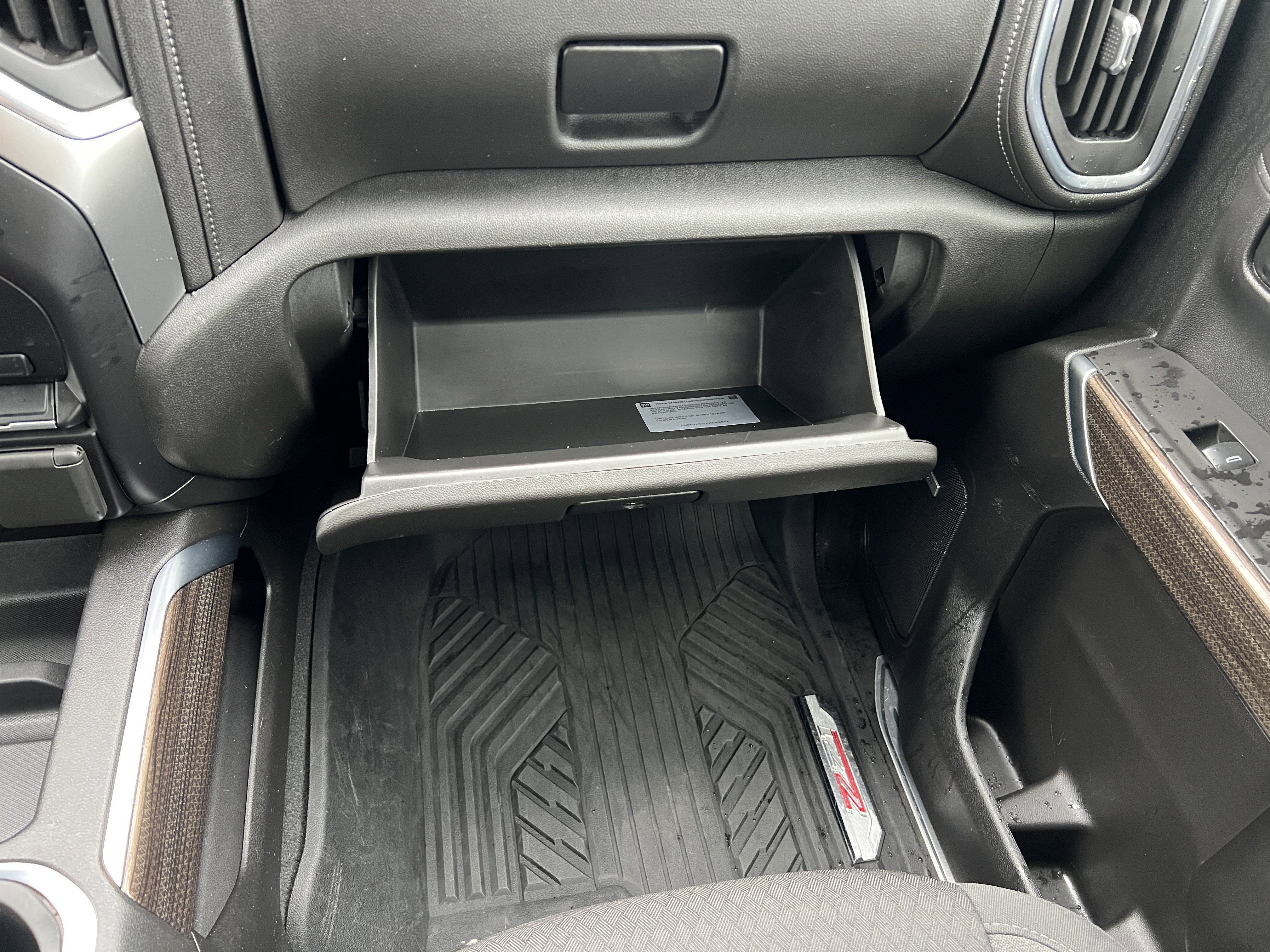 Used 2021 Chevrolet Silverado 1500 LT Trail Boss w/ Convenience Package II image 32